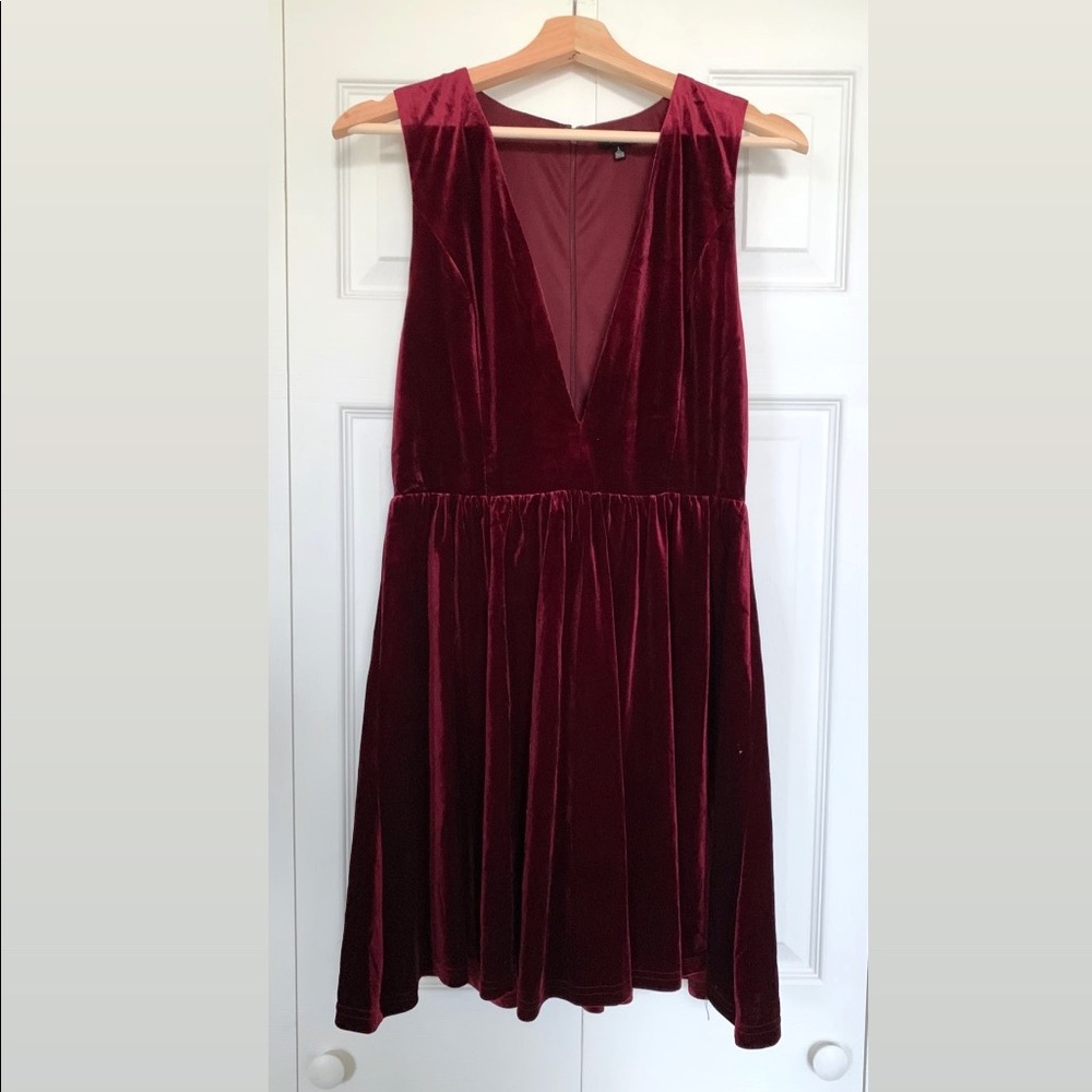 Lucca Burgundy Velvet Party Dress